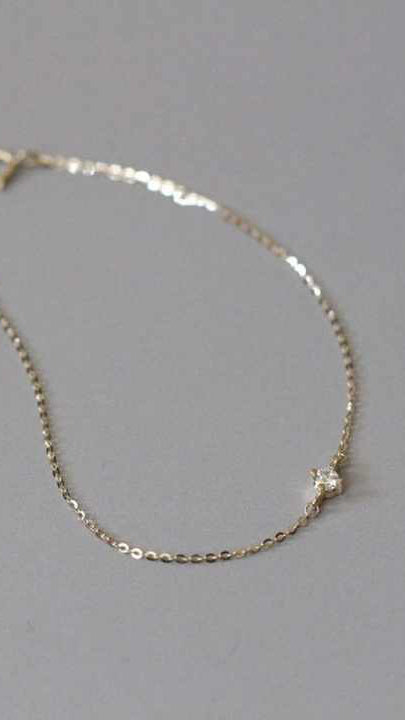 Gold Bracelet with Solitaire Cubic Zirconia Accent