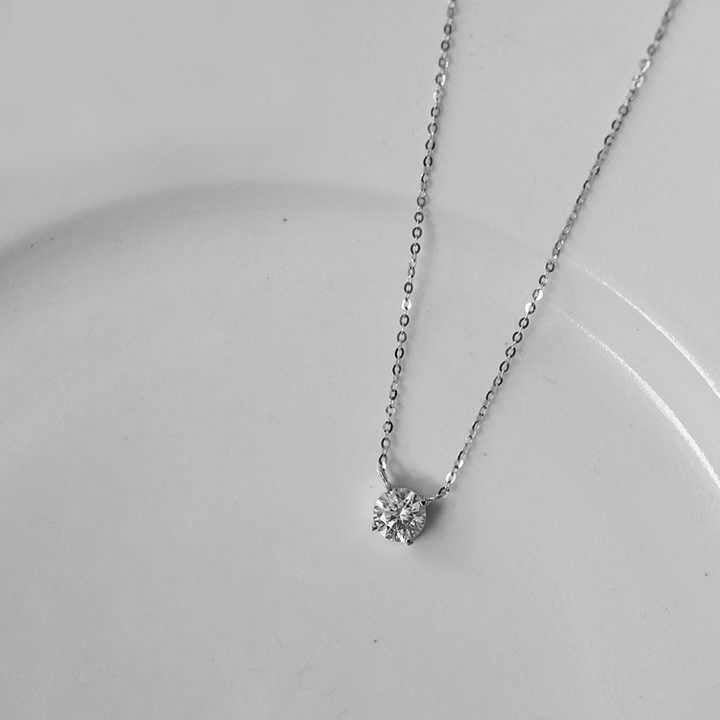 Silver Solitaire Pendant Necklace